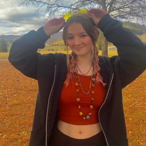 Meet your Posher, Sami